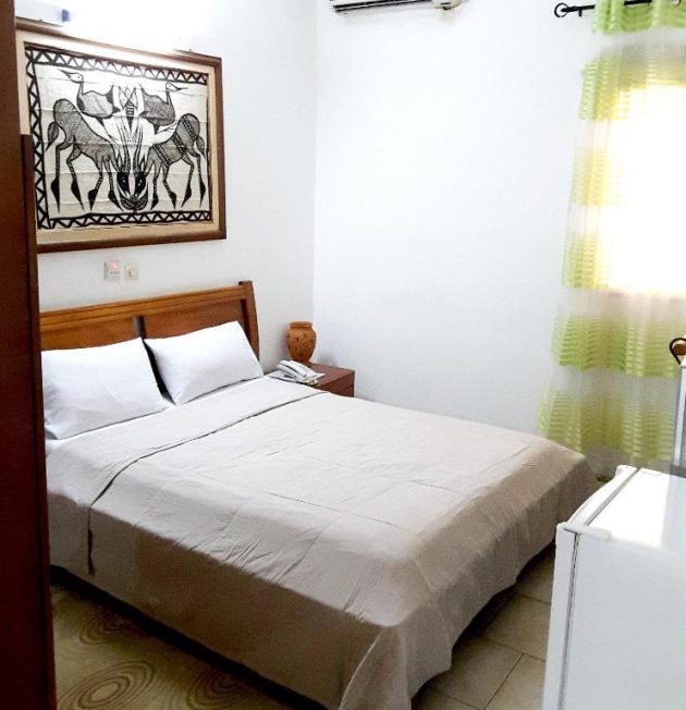 Studio Elegance réservable à partir de  3 nuits tarif forfaitaire – Image 3