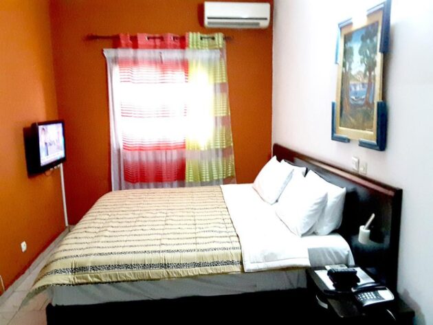 Suite Ambassadeur réservable à partir de 3 nuits tarif forfaitaire – Image 12
